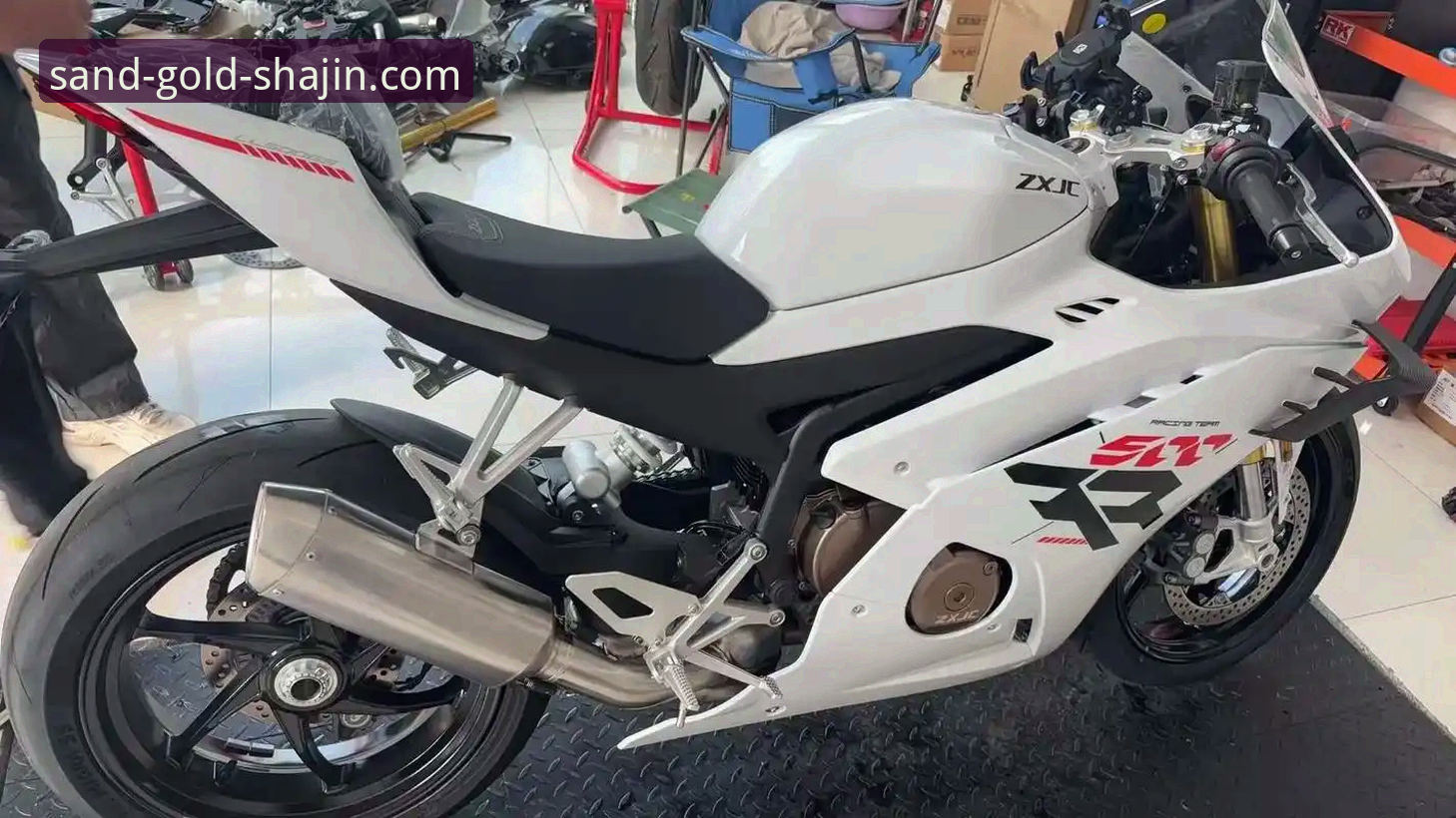 3个关键转折点：张雪机车首冠背后的赛场智慧